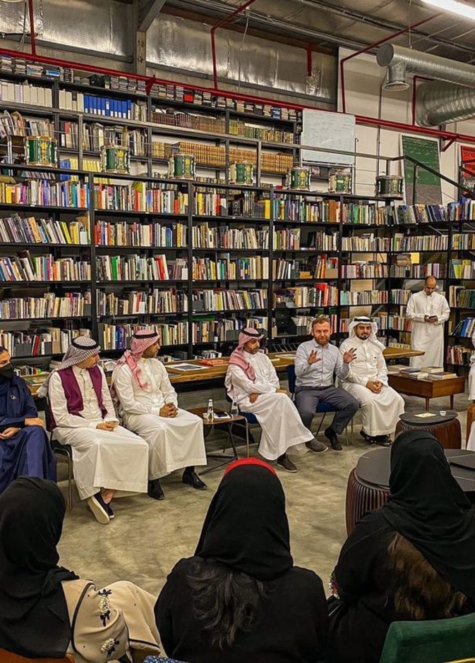 دعم مستمر لقطاع الأزياء في السعودية.. لقاء مفتوح مع نائب وزير الثقافة والرئيس التنفيذي لهيئة الأزياء