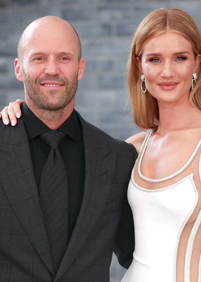 شاهدي منازل النجم العالمي جيسون ستاثام