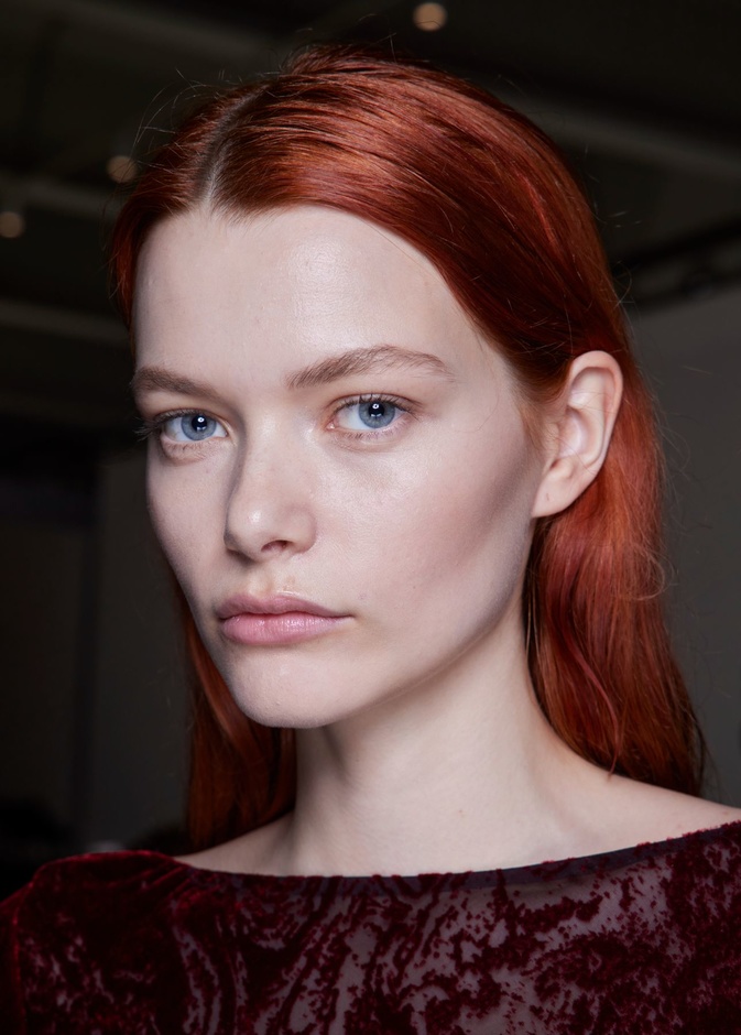 أجمل 5 ألوان للشعر موضة خريف وشتاء 2024.. منها لون العسلي