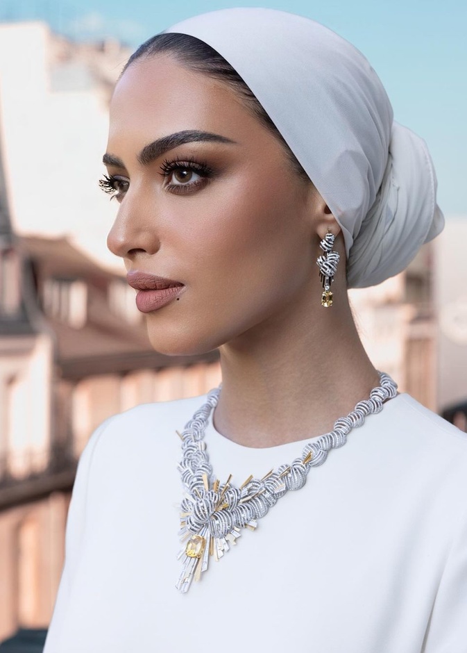 أساليب جمالية لا تندثر موضتها استوحيها من نجمات "هي هَبْ"..إليك خطواتهن
