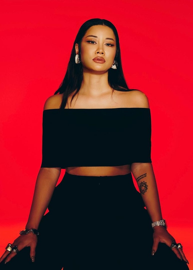 المصممة المميزة Yoon Ahn