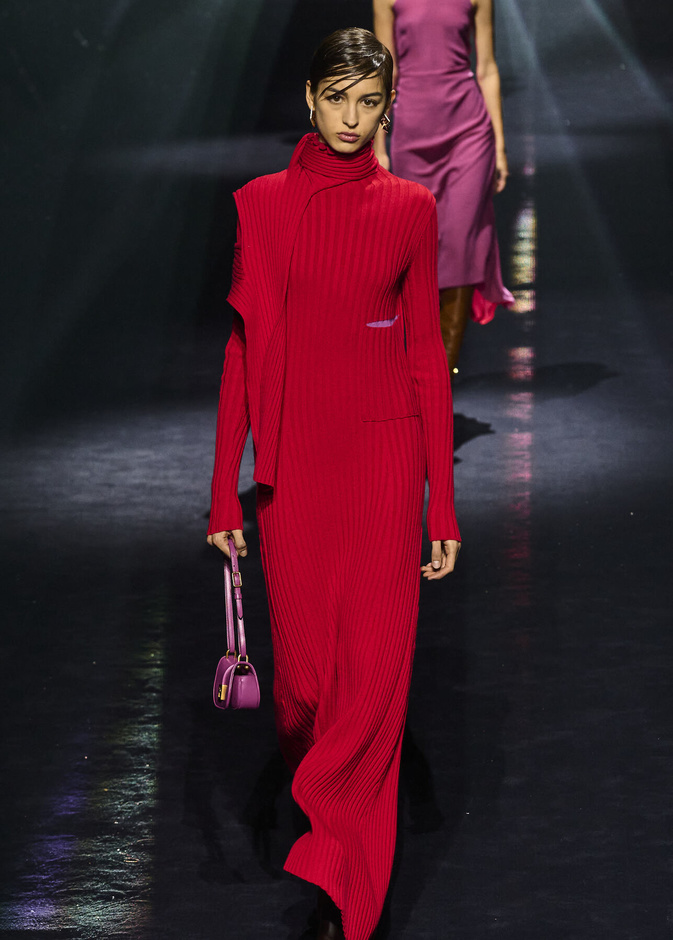 موضة فساتين الصوف المضلعة لشياكتك وأناقتك خلال النهار