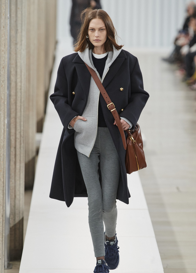 الأزياء الرياضية والملابس الرياضية الراقية