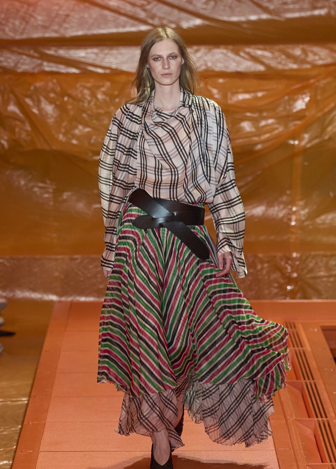 مجموعة Louis Vuitton لربيع وصيف 2024