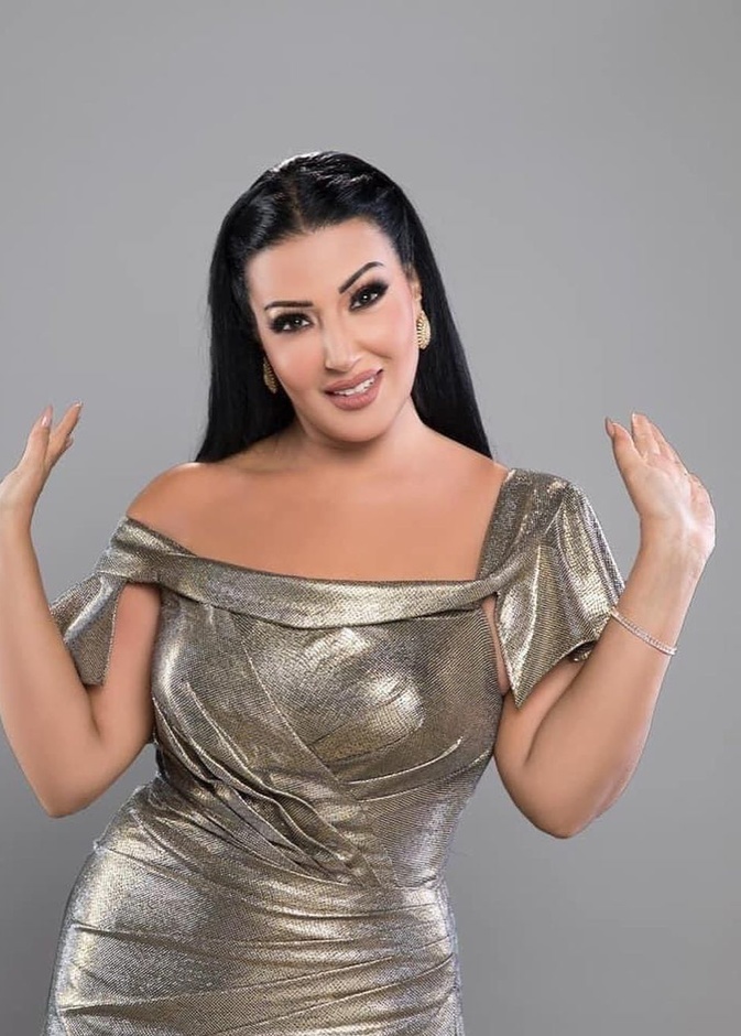 تزوجت الفنانة سمية الخشاب 4 مرات وانتهت كل زيجاتها بالانفصال