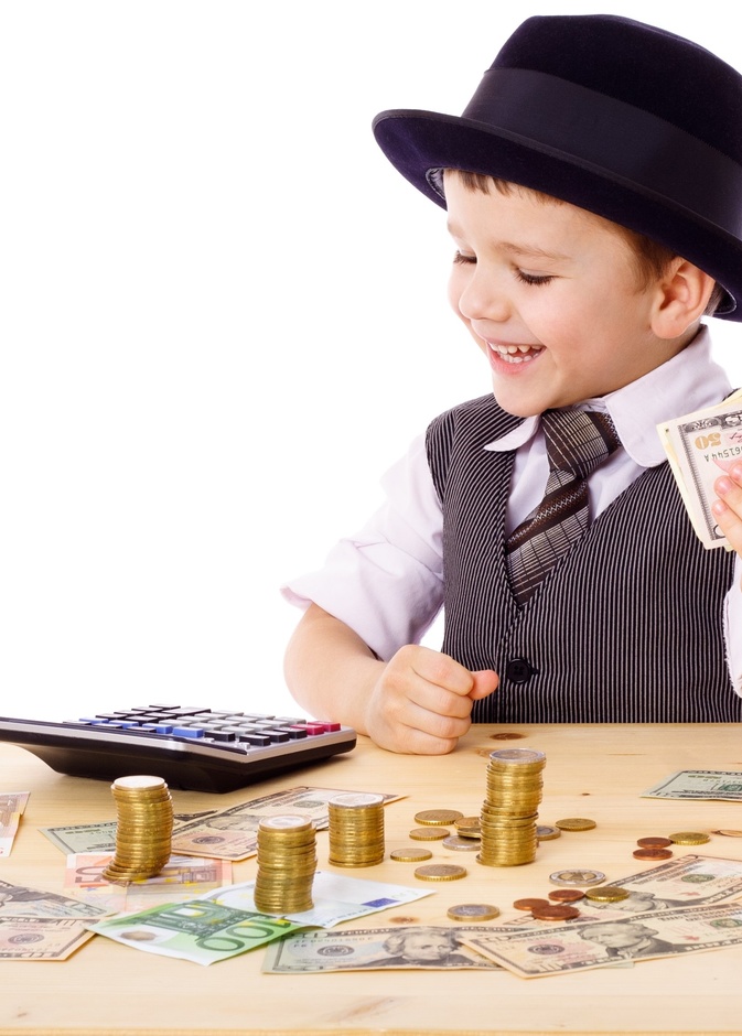 التربية المالية للأطفال تعلمهم فهم قيمة المال وتعودهم حكمة الإنفاق 