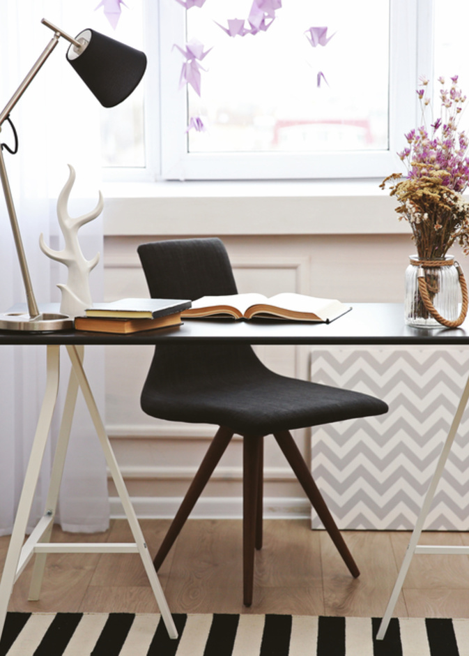 المكتب المنزلي والعمل عن بُعد: كيفية إنشاء بيئة محفزة للإنتاجية والراحة