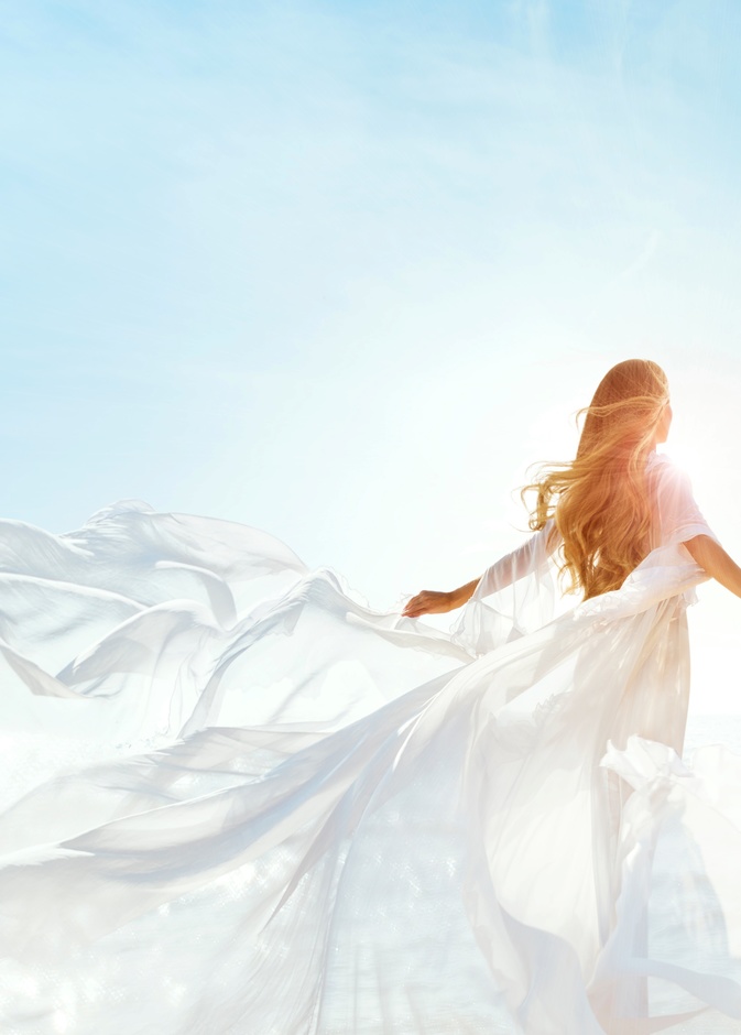 كوني لطيفة مع نفسك فهذه البداية السليمة لمنح نفسك الرعاية الذاتية بعد الانفصال عن الشريك