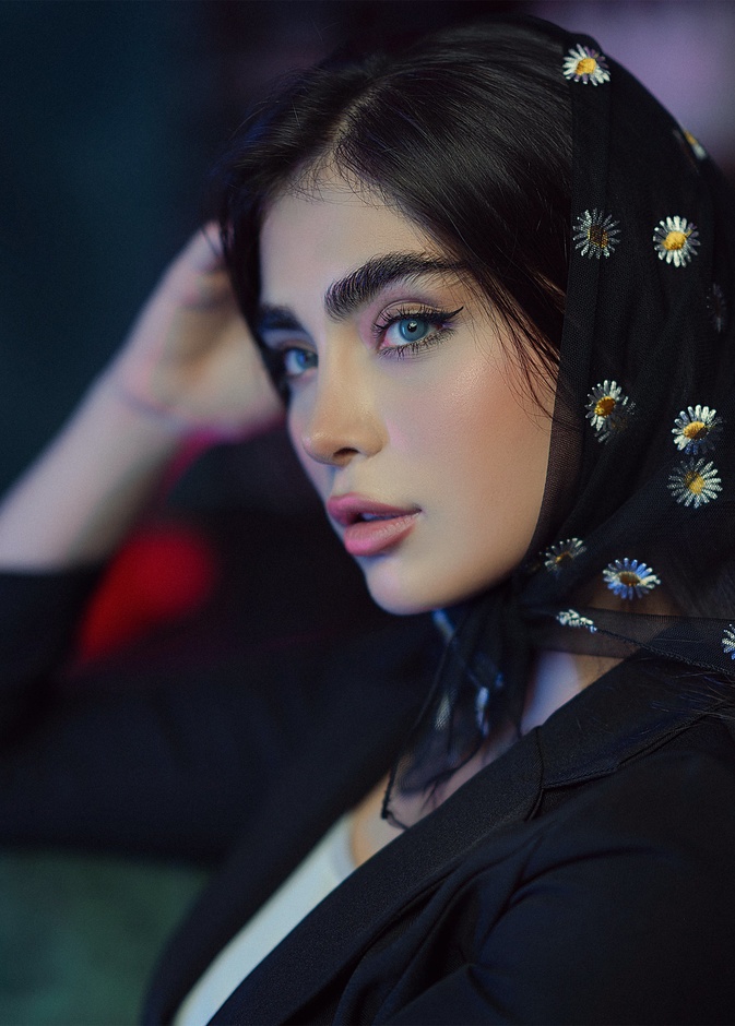 هل الحواجب العريضة سمة جمالية في هذا العصر وكيف يمكنك الحصول عليها؟