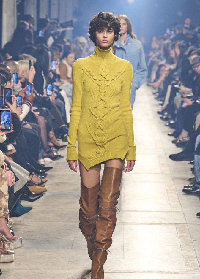 إطلالة من Isabel Marant