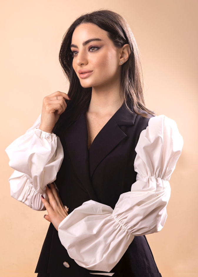 غين غدار مدربة حياة معتمدة و برمجة لغوية دماغية معتمدة دوليًا