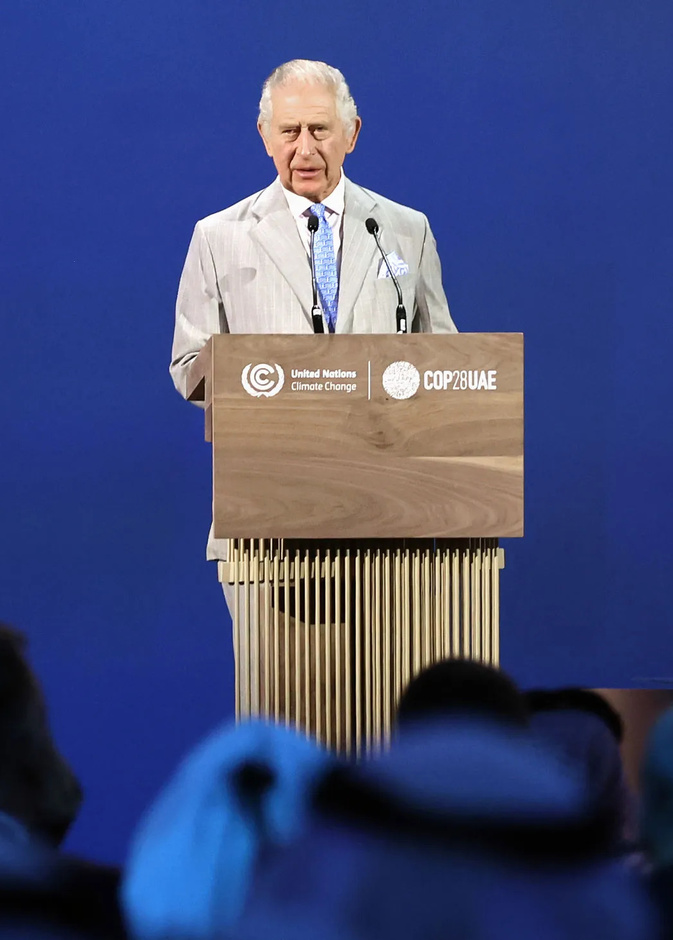 الملك تشارلز يشارك في مؤتمر الأمم المتحدة المعني بتغير المناخ (COP28)