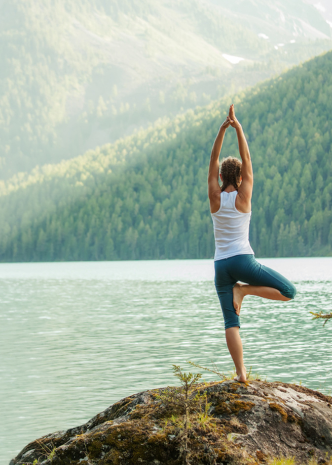 تعرفي على أنواع اليوغا المختلفة والنوع الملائم لكِ