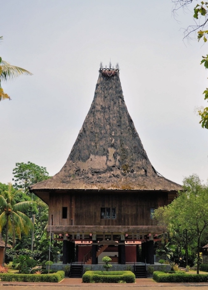 من فلوريس وحتى غينيا الجديدة تعرفي على أكبر جزر في إندونيسيا