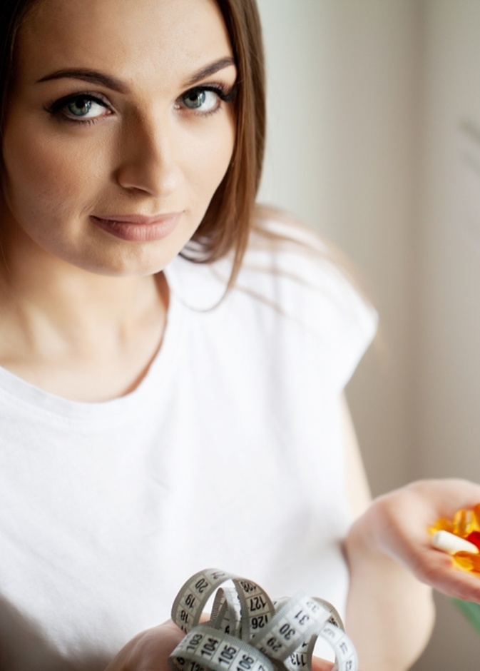 ليست كما تعتقد الكثيرات... إليكِ الآثار الجانبية لحبوب التنحيف وسدّ الشهية