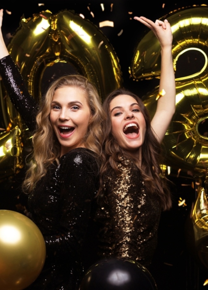 عروض المطاعم المميزة بمناسبة عيدي الميلاد ورأس السنة