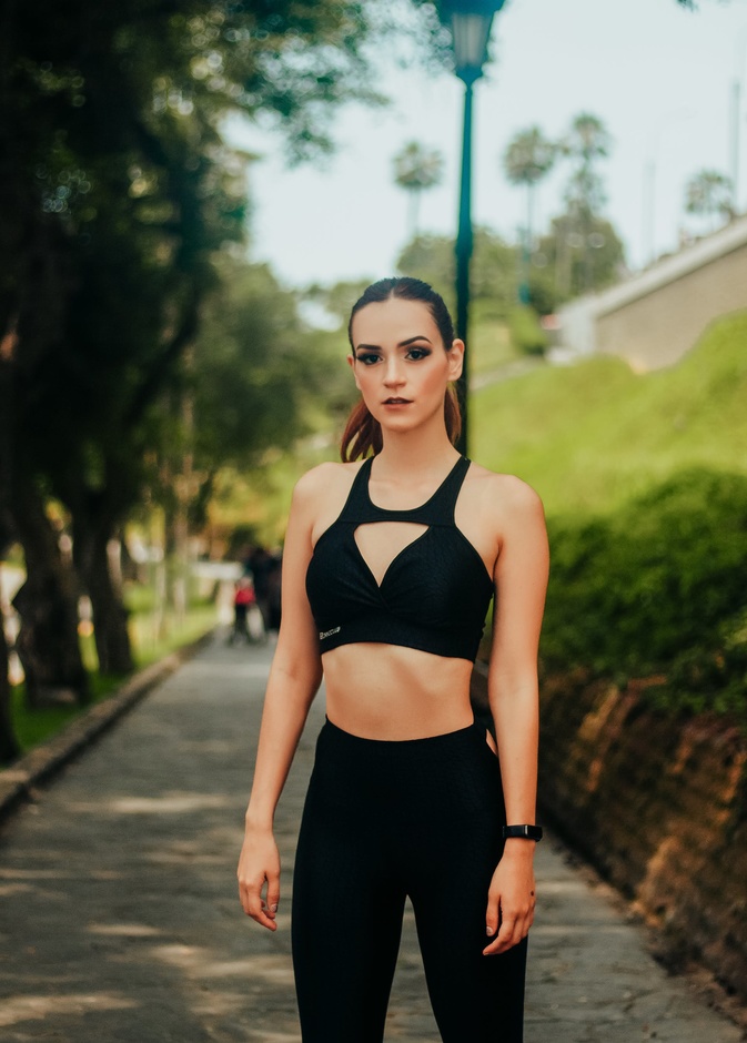 طرق التخلص من الدهون الزائدة في الفخذين