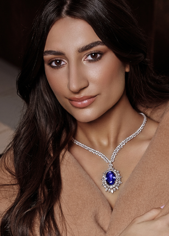 تحديات كثيرة