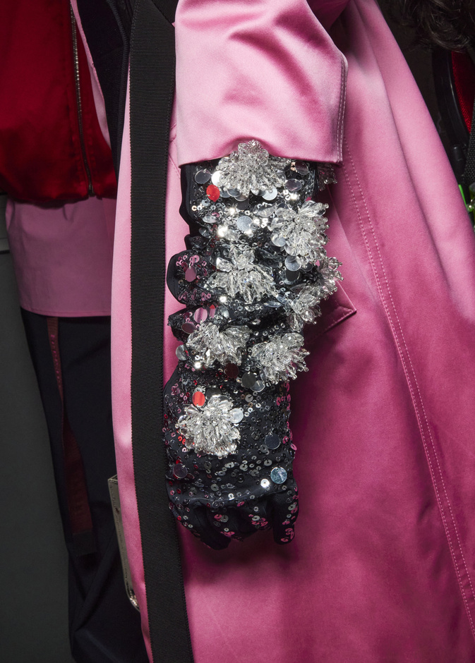 انعمي بالدفء هذا الشتاء من خلال إضافة القفازات إلى إطلالتك!