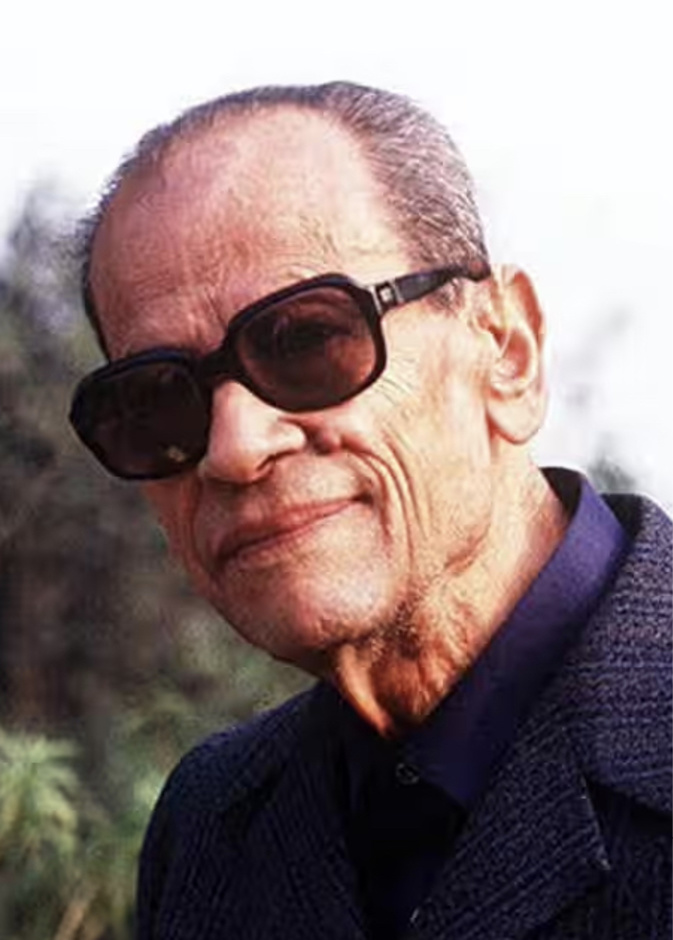 أمي وزوجتي وبناتي