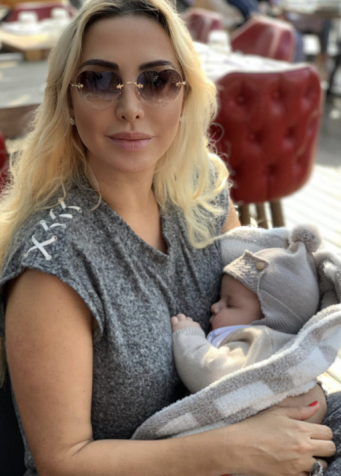 بين الحالمين والفاعلين