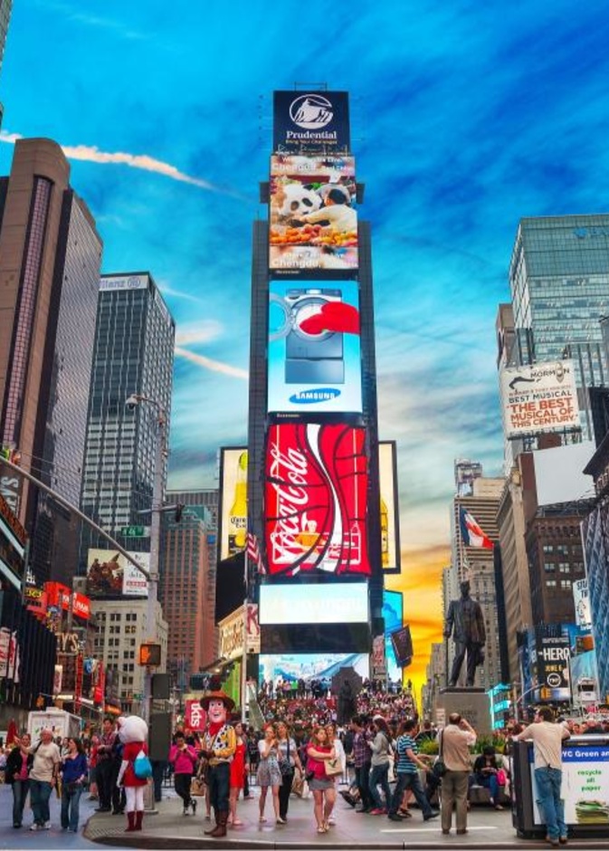 أشهر الساحات العامة في العالم