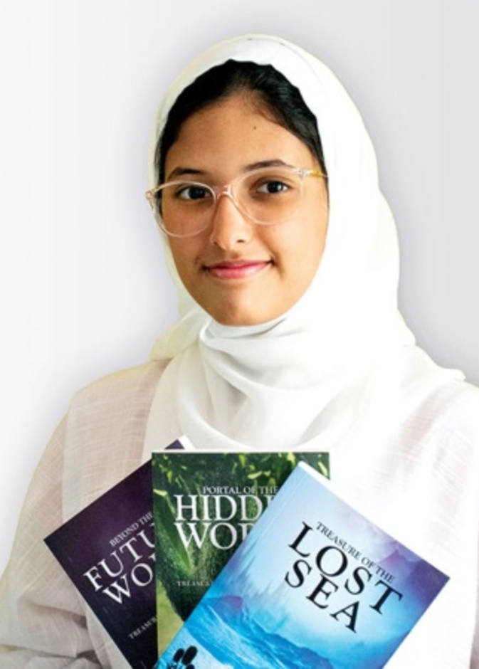 ريتاج الحازمي أصغر كاتبة في العالم تحصل على لقب جديد في موسوعة غينيس العالمية - الصورة من موقع aramcolife