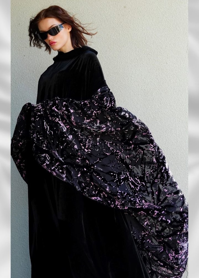 المصممة نورة الهديب تطلق مجموعتها الجديدة من علامة N A K H L A H 