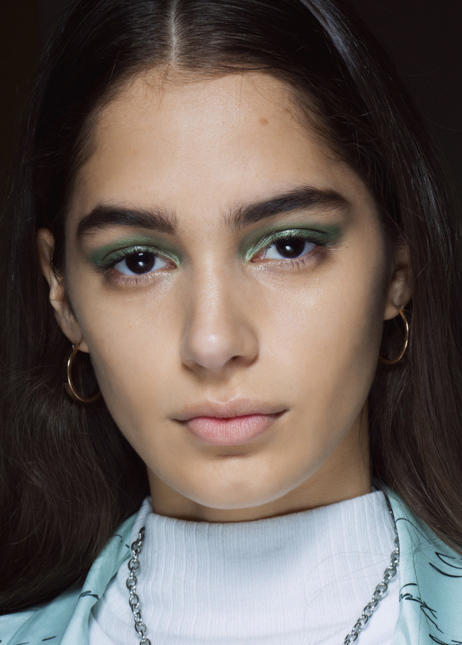 توسيع العيون تجميلياً..كيف تتم وما هي أهم أنواعها؟