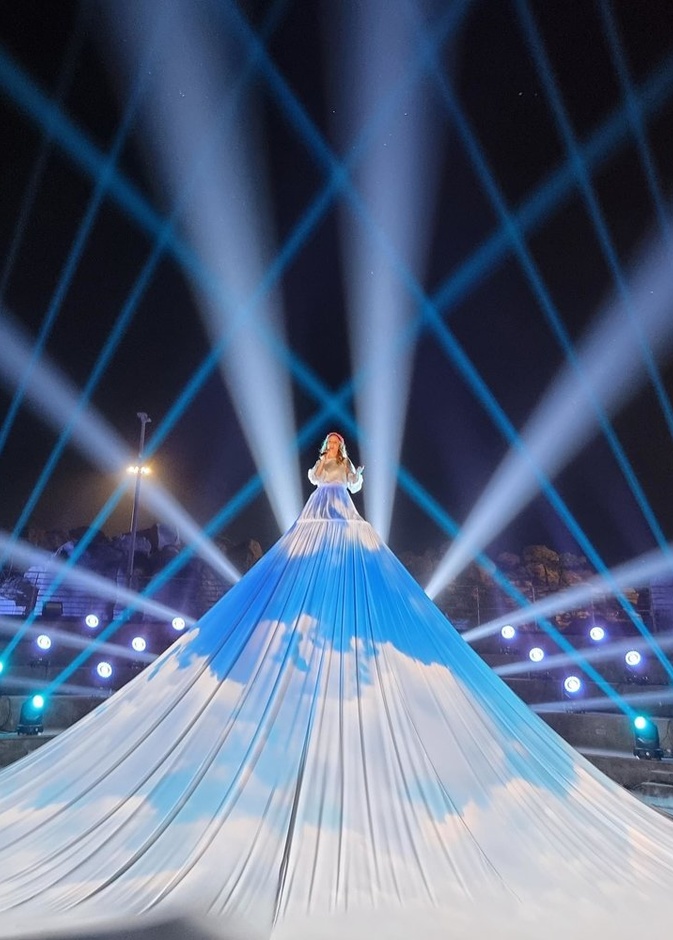 سوسن البهيتي تشارك في الأوبرا الصورة من حسابها من إطلالتها في حفل سابق