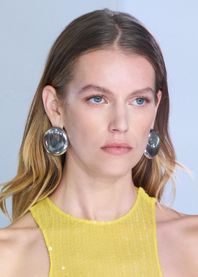 خطوات ليلية لتعزيز نضارة البشرة سريعا