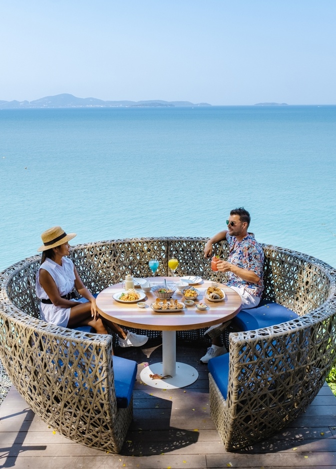 عروض المطاعم في الإمارات لتجارب تذوق لا تُنسى