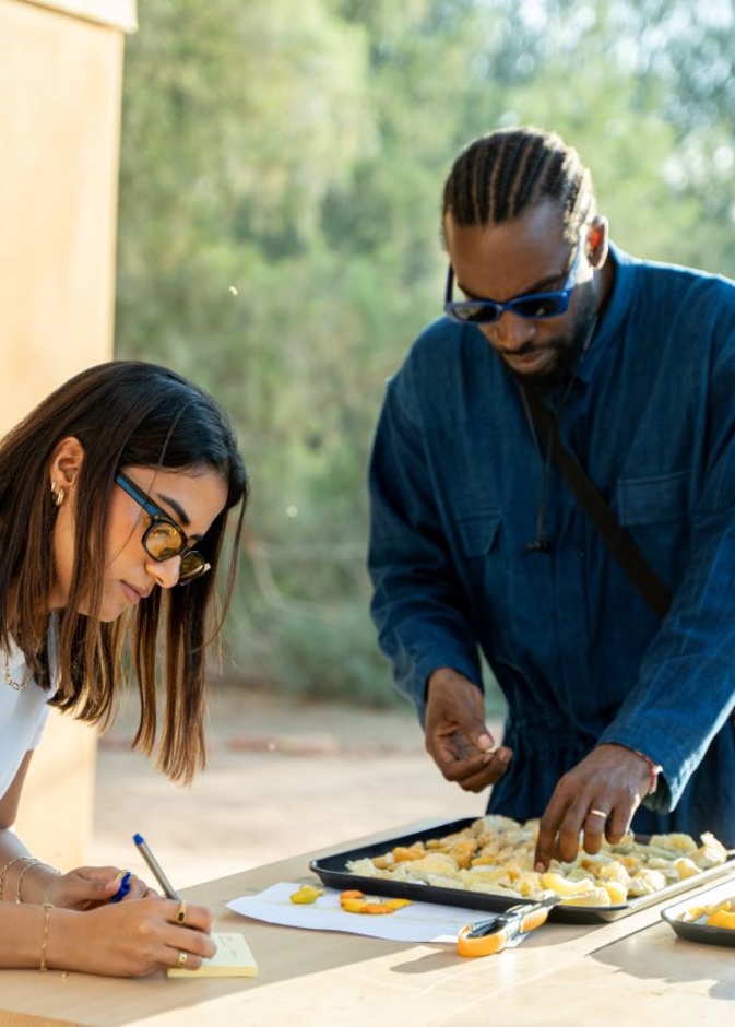 النسخة الأولى من إقامة العلا للتصميم مع عودة الموسم الجديد من برنامج "إقامة العلا الفنية" في قلب واحة العلا