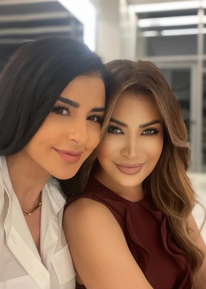 نوال الزغبي وماغي بو غصن
