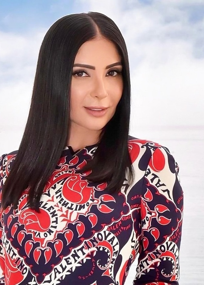 منى زكي
