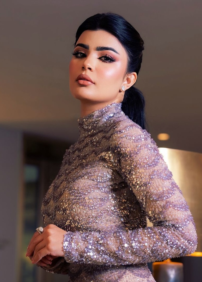 الأساليب الجمالية المشرقة تتوج جمال النجمات السعوديات في حفل Joy Awards 2024 ..استلهمي منهن