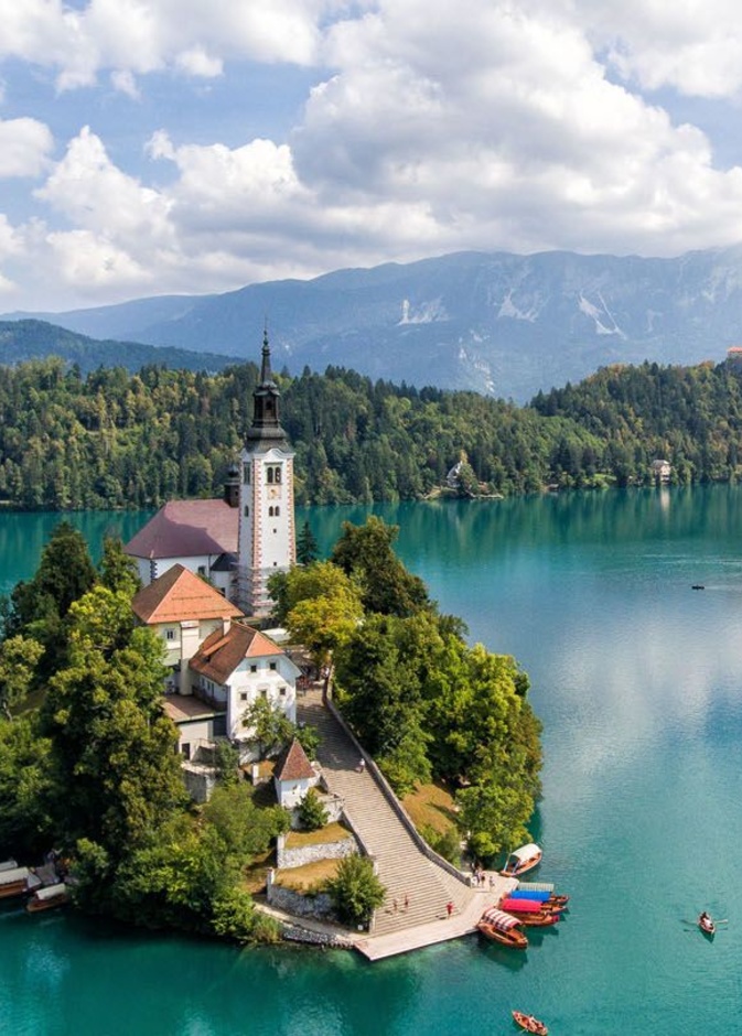 أجمل أماكن سياحية في العالم.. 24 وجهة بينها الأمازون ومدغشقر