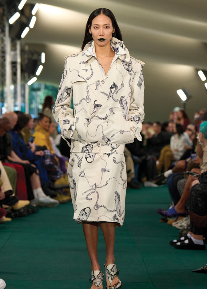 ابداعات جديدة مع مصممين جدد