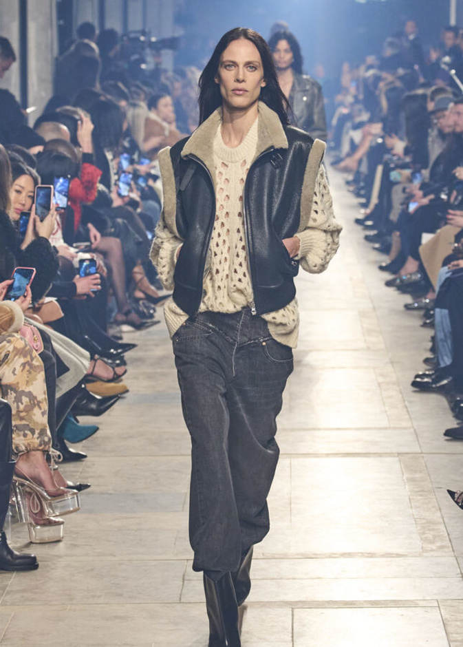 إطلالة من Isabel Marant
