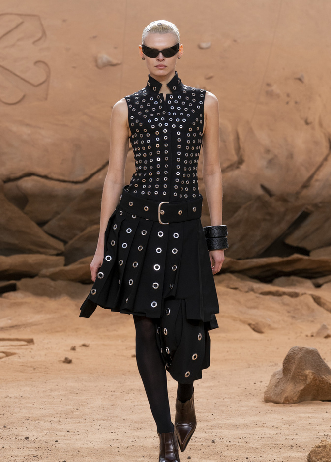 Futuristic Fashion… احتضان للمستقبل بأسلوب ابداعي ومتطور