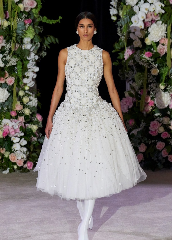 النوع الجديد من الصيحات والموضة الرائجة.. التوجه الموضوعي بقيادة جوهر البالية