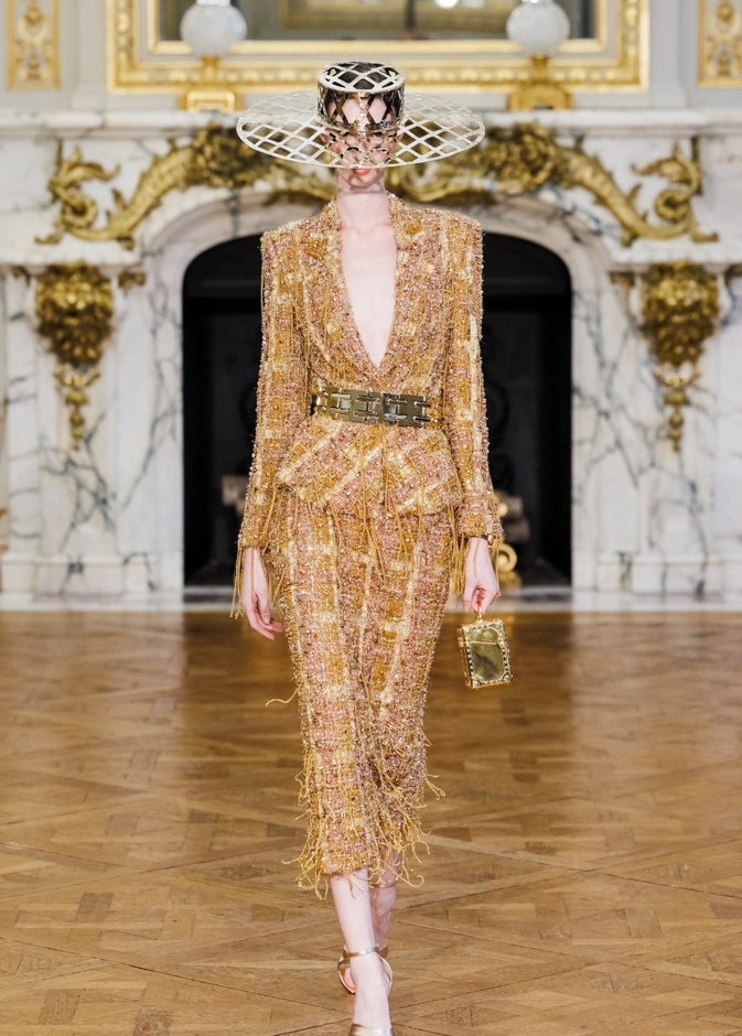 مجموعة Tamara Ralph للأزياء الراقية لربيع وصيف 2024 