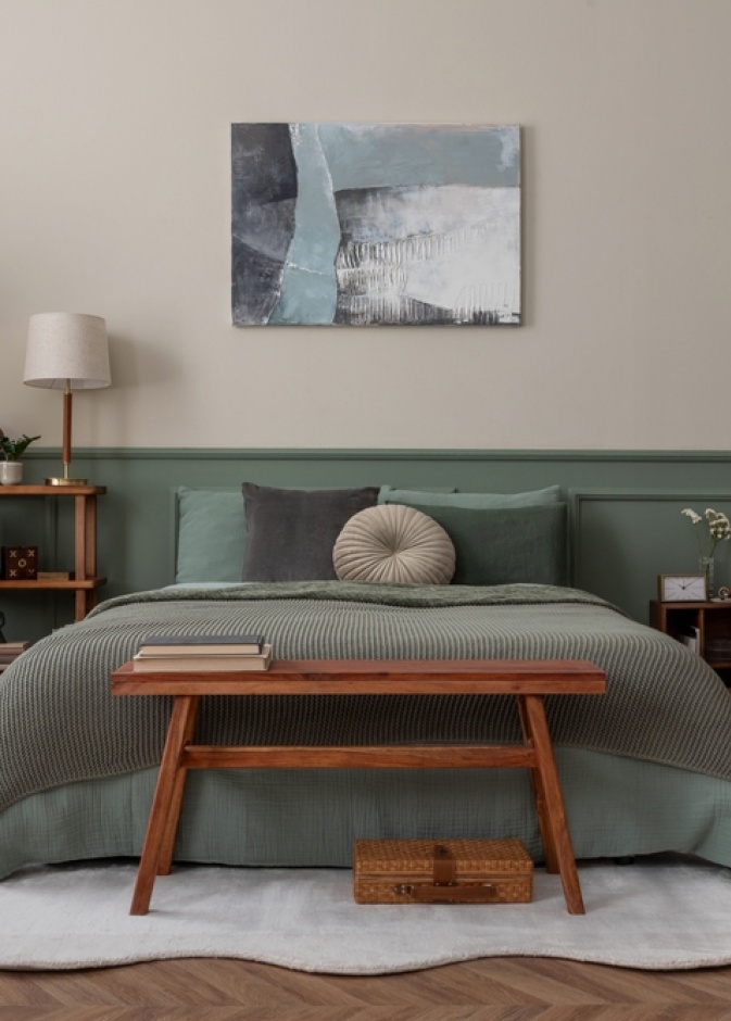 السجاد ذو الأشكال غير المنتظمة يبرز ويخلق اهتمامًا بصريًا كقطعة بيانية مميزة