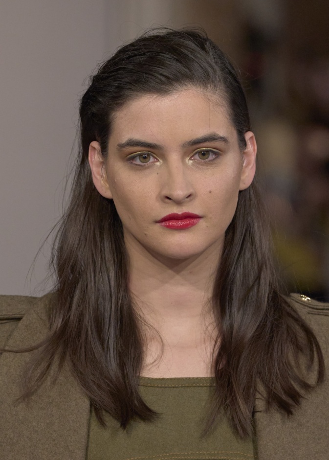 تلعب الجراحة التجميلية دورًا مهمًا في مساعدتك