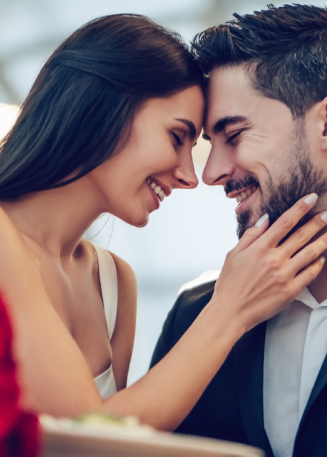 لا تفوتوا العروض المميزة في آخر لحظةٍ .. لاحتفالات عيد الحب 2024