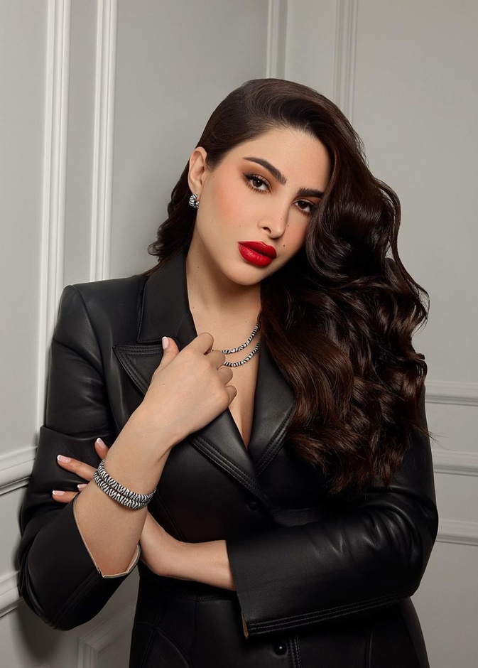 مجوهرات فوز الفهد الأنثوية تُزيدها سحرًا وتألقًا