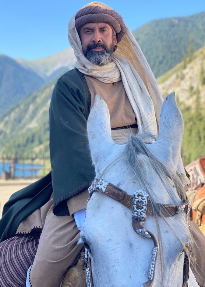 كريم عبد العزيز