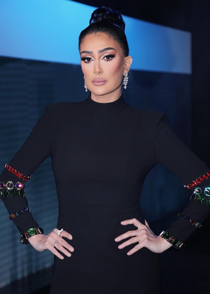 غادة عب