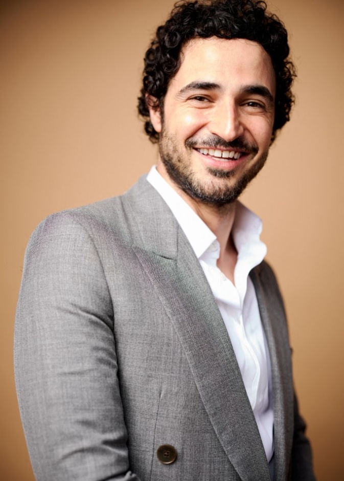 مصمم الأزياء "زاك بوزن" مدير إبداعي لـGap 