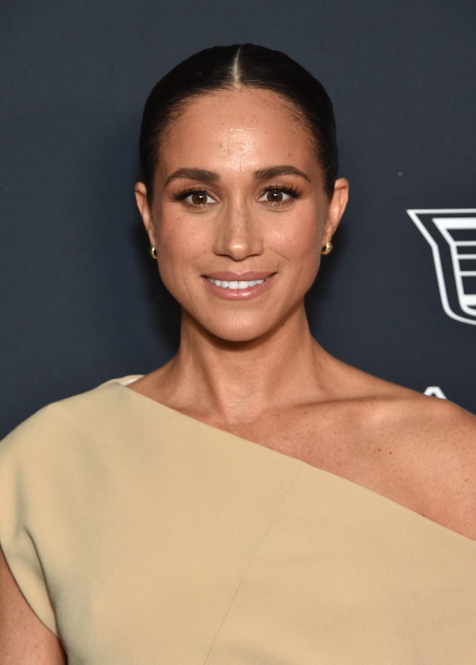 إكتشفي أسرار العناية بالبشرة المستوحاة من ميغان ماركل